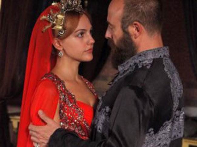 Gercek-hurrem-bu-denli-guzel-miydi